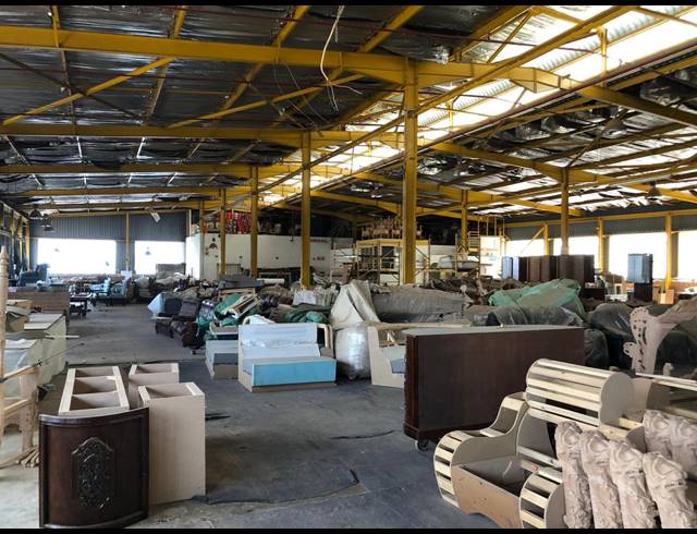 4,590M² WAREHOUSE FOR SALE IN SELBY